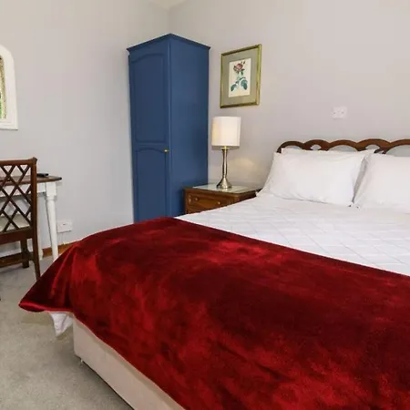 Bed and Breakfast An Dooneen, The Hurley Farm