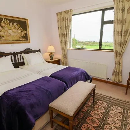 An Dooneen, The Hurley Farm Bed and Breakfast 3*