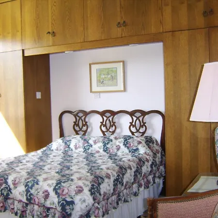 An Dooneen, The Hurley Farm Bed & Breakfast