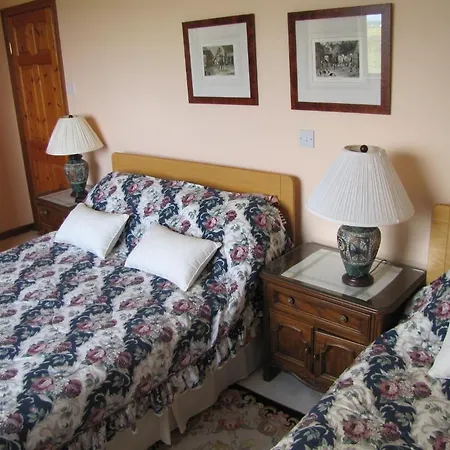 An Dooneen, The Hurley Farm Bed and Breakfast 3*