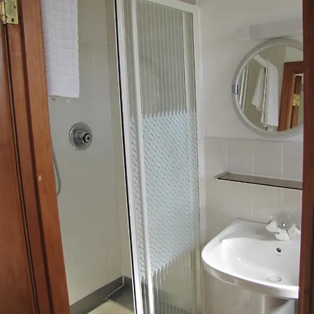 An Dooneen, The Hurley Farm Bed & Breakfast