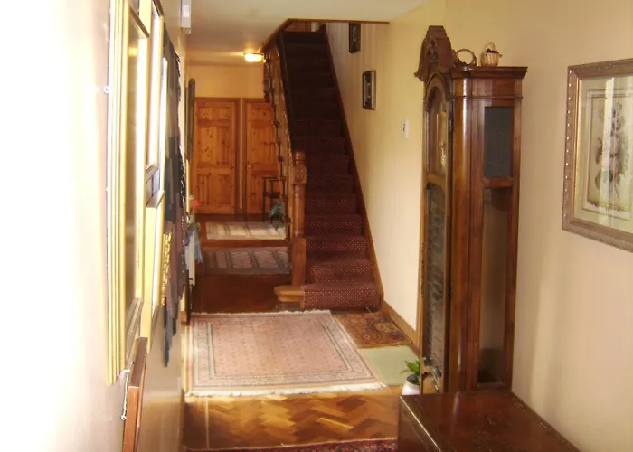 An Dooneen, The Hurley Farm Bed & Breakfast