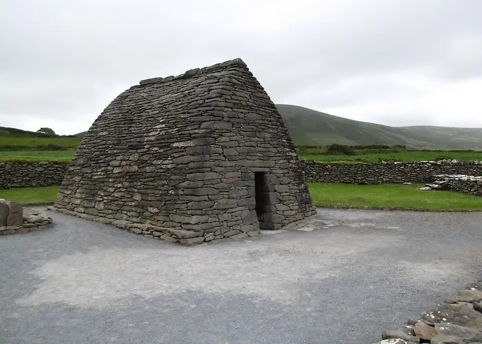 An Dooneen, The Hurley Farm 3*