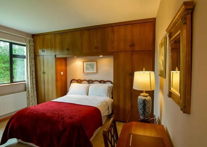 An Dooneen, The Hurley Farm