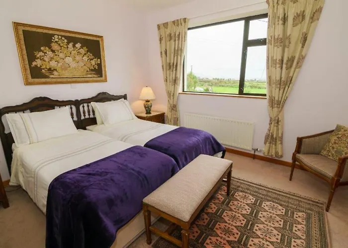 An Dooneen, The Hurley Farm Bed & Breakfast 3*