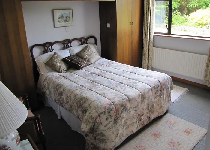 An Dooneen, The Hurley Farm