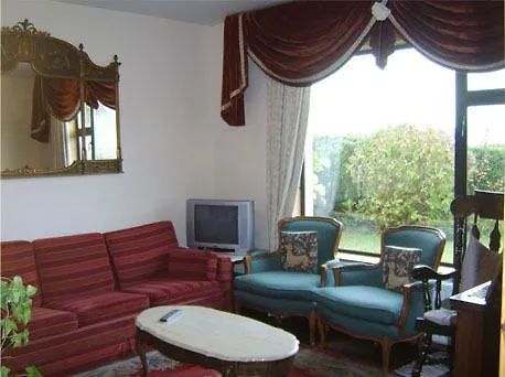 An Dooneen, The Hurley Farm Bed & Breakfast